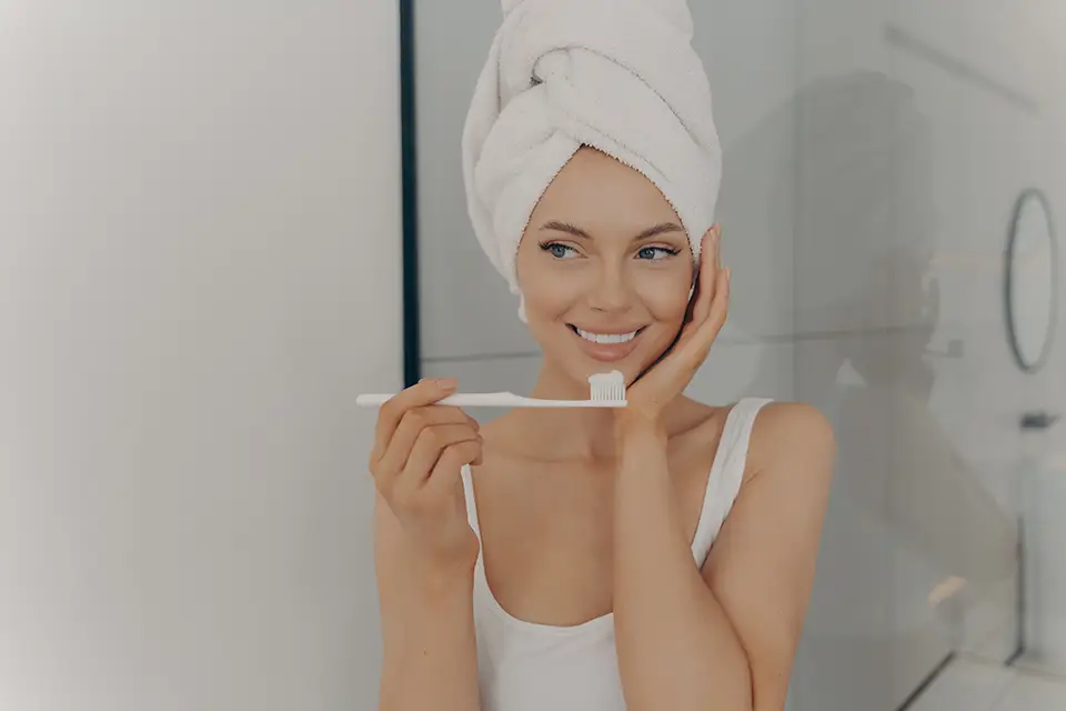 Effective Ways to Whiten Teeth Naturally
