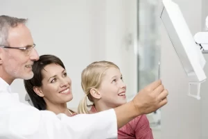 Choosing Your Family Dentist in Etobicoke: The Complete Guide