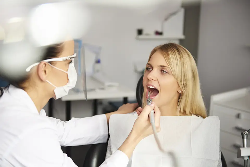 Oral Cancer Symptoms: Prevention Tips That Actually Help