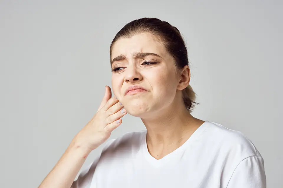 TMJ Symptoms and Treatment: Common Signs and Real Fixes That Work