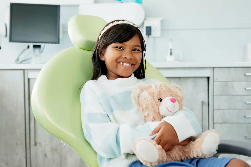 Gentle Pediatric Dental Services in Etobicoke 1 Children's Dentist Etobicoke: Age-Based Care That Grows with Your Child