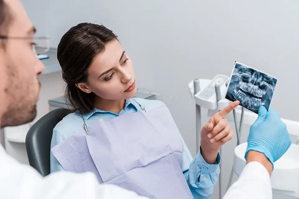 Emergency Dentist Etobicoke : Costs, Insurance, and Why Fees Vary in an Emergency